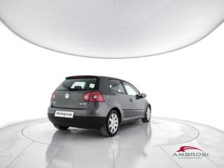 VOLKSWAGEN Golf usata 2