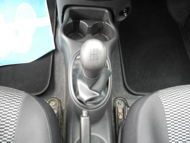 NISSAN Micra usata, con Luci diurne
