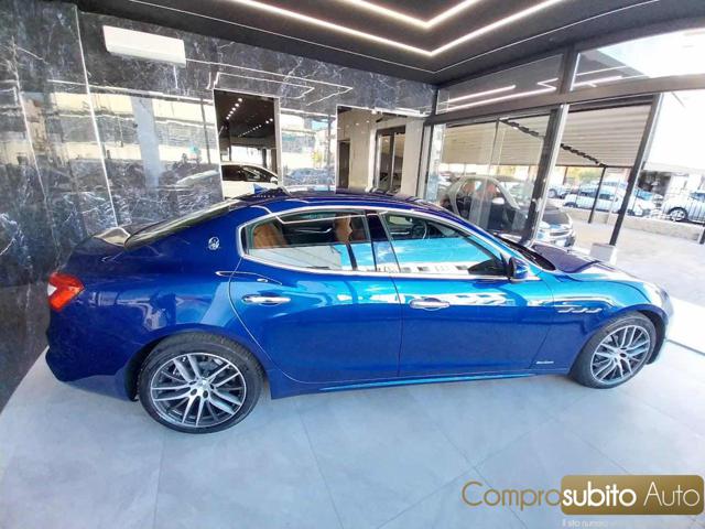 MASERATI Ghibli usata, con Autoradio