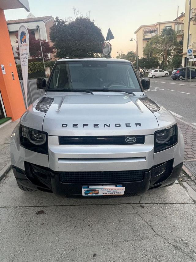 LAND ROVER Defender usata, con Sensori di parcheggio anteriori