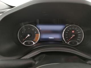 JEEP Renegade usata, con USB