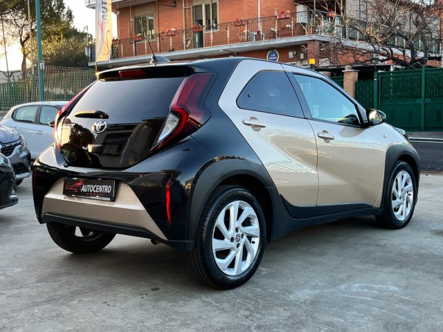 TOYOTA Aygo X usata, con Autoradio