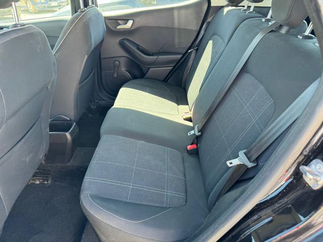 FORD Fiesta usata, con USB