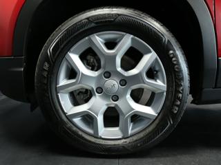 JEEP Avenger usata, con Autoradio