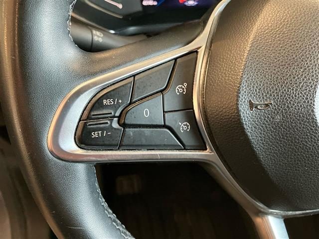 RENAULT Captur usata 21