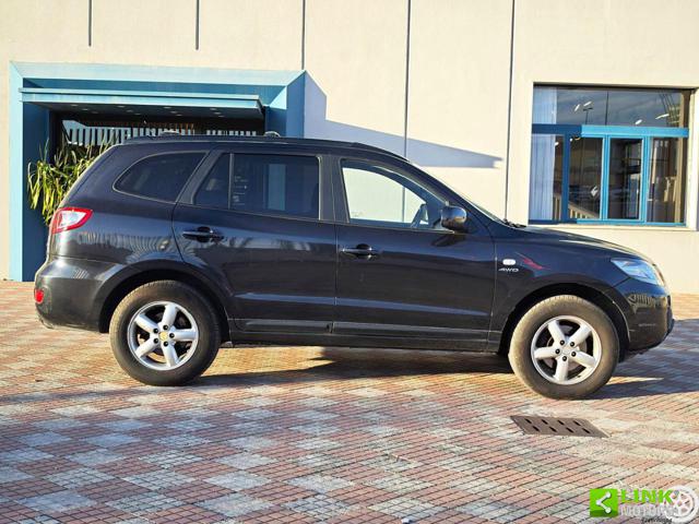 HYUNDAI Santa Fe usata, con Autoradio