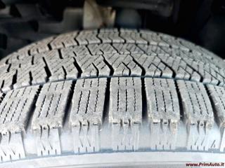 JEEP Compass usata, con Sedile posteriore sdoppiato