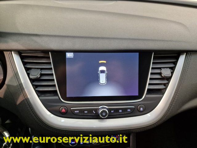 OPEL Grandland X usata, con Sensori di parcheggio posteriori