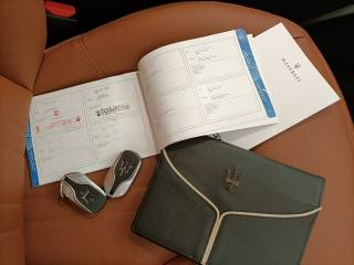 MASERATI Ghibli usata, con Autoradio