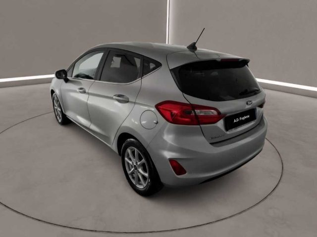 FORD Fiesta usata, con Autoradio