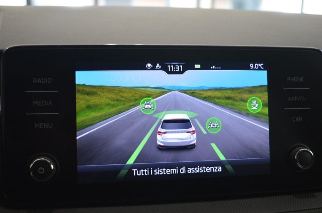 SKODA Fabia usata, con Volante in pelle