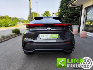 TOYOTA C-HR usata, con Cruise Control