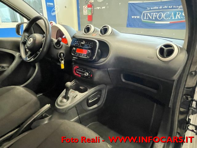 SMART ForFour usata, con Luci diurne LED