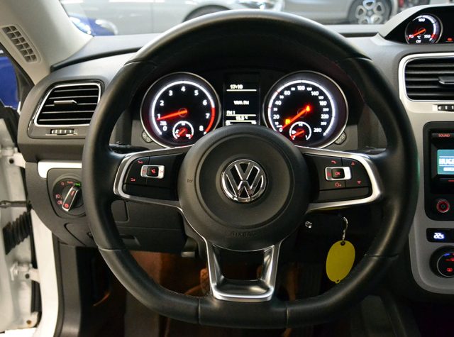 VOLKSWAGEN Scirocco usata, con Boardcomputer