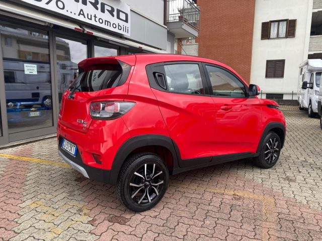 MAHINDRA KUV100 usata, con Airbag Passeggero