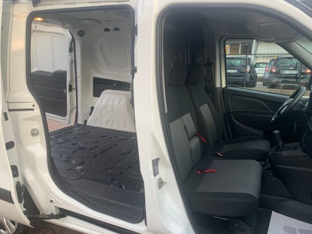 FIAT Doblo usata, con USB