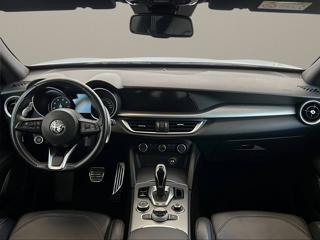 ALFA ROMEO Stelvio usata, con Fari Xenon