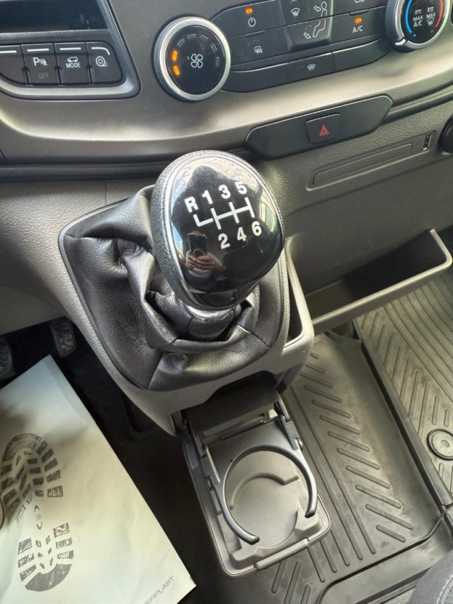 FORD Transit usata, con USB