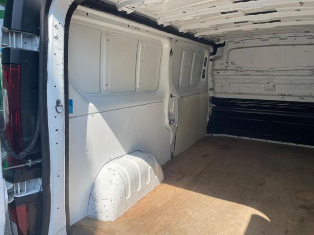 RENAULT Trafic usata, con ESP