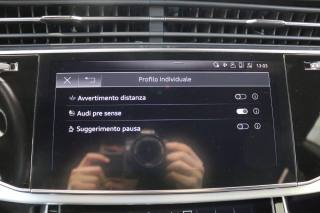 AUDI Q8 usata 25