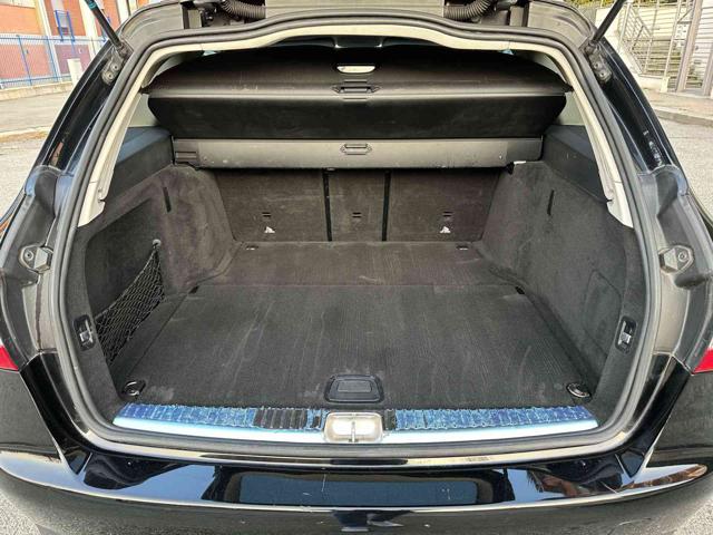 MERCEDES-BENZ C 220 usata, con Specchietti laterali elettrici