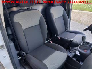 RENAULT Kangoo usata, con Monitoraggio pressione pneumatici