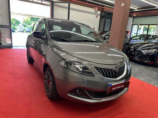 LANCIA Ypsilon usata, con Airbag