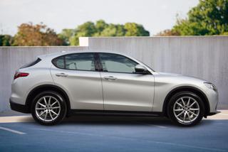 ALFA ROMEO Stelvio usata, con Alzacristalli elettrici