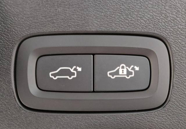 VOLVO XC60 usata, con MP3