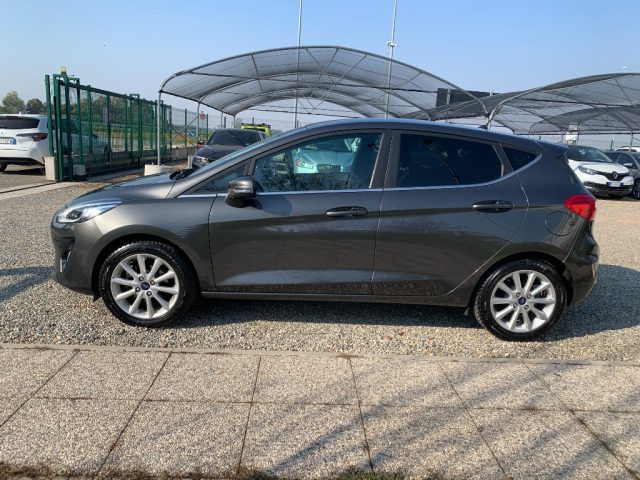 FORD Fiesta usata, con Chiusura centralizzata