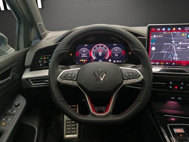 VOLKSWAGEN Golf usata, con Controllo automatico clima