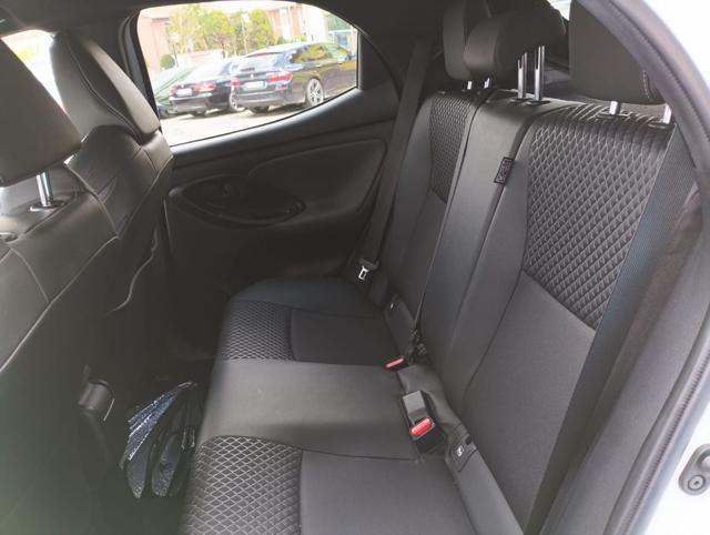 TOYOTA Yaris usata, con Controllo automatico clima