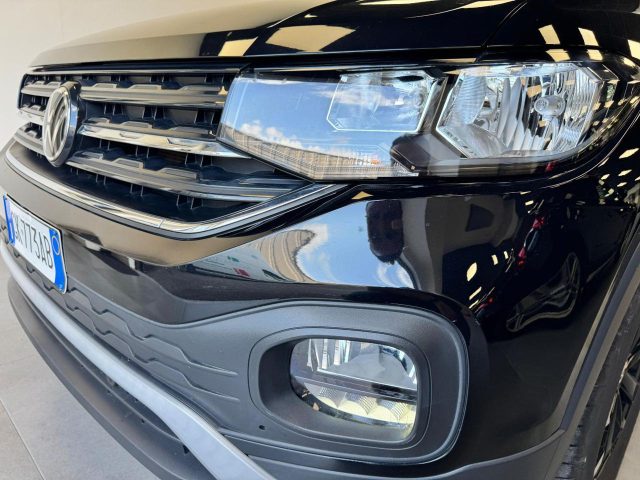 VOLKSWAGEN T-Cross usata, con USB