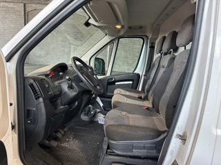 PEUGEOT Boxer usata, con Autoradio
