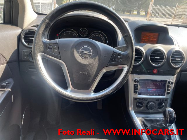 OPEL Antara usata, con Park Distance Control