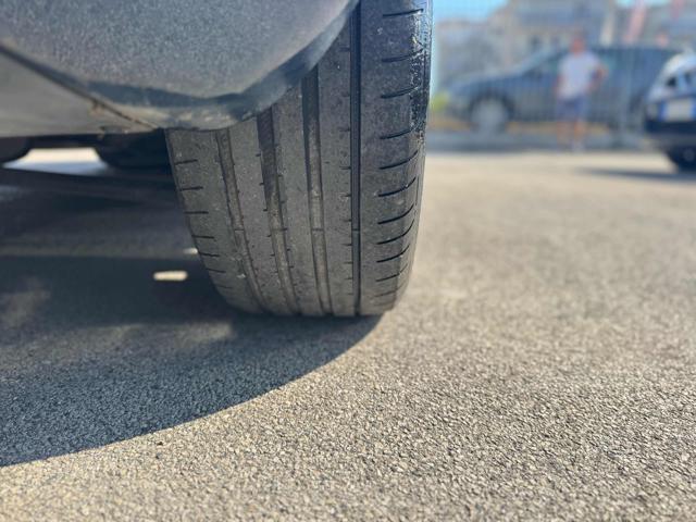 OPEL Astra usata, con Sedile posteriore sdoppiato