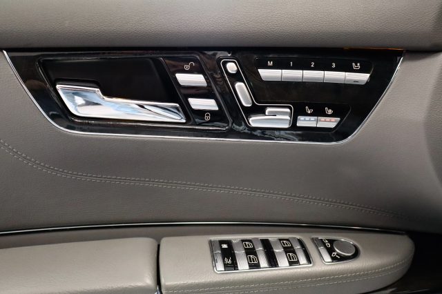 MERCEDES-BENZ CL 500 usata, con Fari Xenon