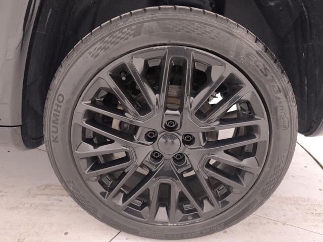 JEEP Compass usata, con Sedile posteriore sdoppiato