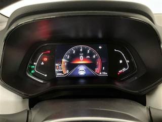 RENAULT Clio usata, con Volante in pelle