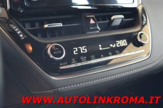 TOYOTA Corolla usata, con USB