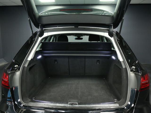 AUDI A4 usata, con Cerchi in lega