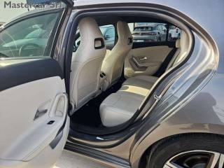 MERCEDES-BENZ A 160 usata, con Riconoscimento dei segnali stradali