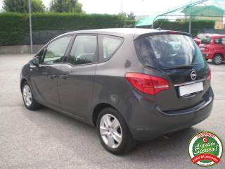 OPEL Meriva usata, con Autoradio