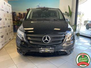 MERCEDES-BENZ Vito usata, con Airbag laterali