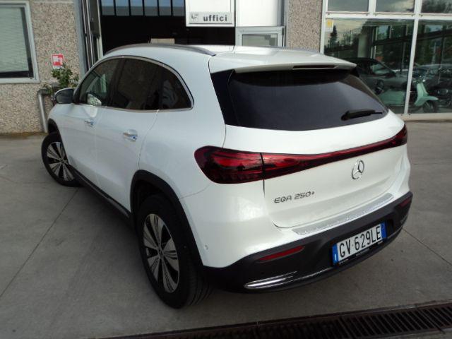 MERCEDES-BENZ EQA usata, con Cerchi in lega
