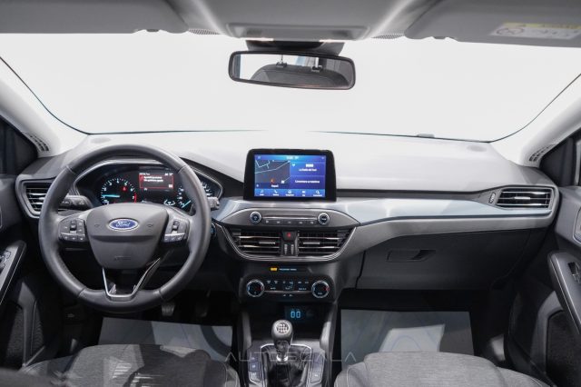 FORD Focus usata, con Sensori di parcheggio posteriori