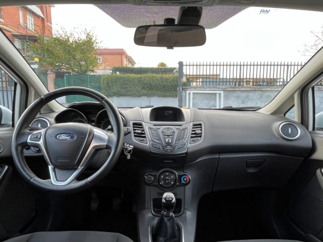 FORD Fiesta usata, con ESP