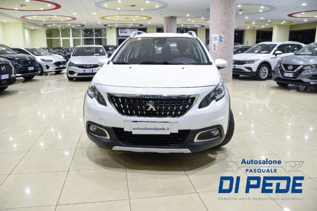 PEUGEOT 2008 usata, con Airbag