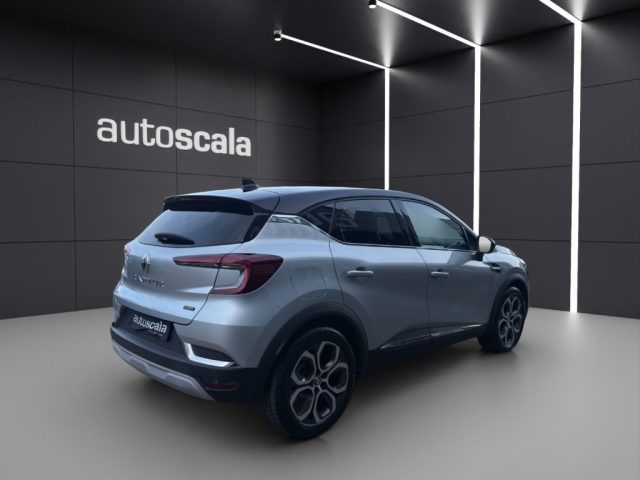 RENAULT Captur usata, con Autoradio