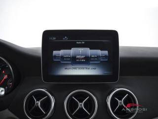 MERCEDES-BENZ GLA 180 usata 13